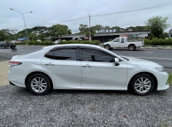รถมือสอง TOYOTA CAMRY ปี 2021 สีขาว