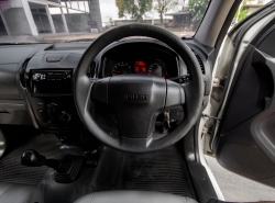 รถมือสอง ISUZU D-MAX ปี 2013 สีขาว