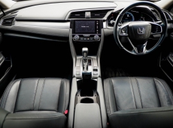 รถมือสอง HONDA CIVIC ปี 2019 สีแดง