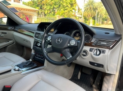 รถมือสอง MERCEDES-BENZ E-CLASS E200 ปี 2013 สีดำ
