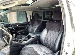 รถมือสอง TOYOTA VELLFIRE ปี 2017 สีขาว