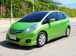 HONDA JAZZ ปี 2012