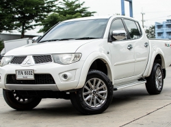 MITSUBISHI TRITON ปี 2015