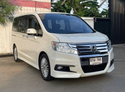 รถมือสอง HONDA STEPWGN ปี 2014 สีขาว