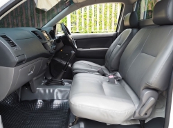 รถมือสอง TOYOTA HILUX VIGO ปี 2012 สีขาว