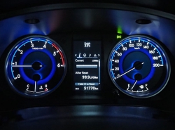 รถมือสอง TOYOTA HILUX REVO ปี 2016 สีเทา