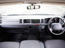 รถมือสอง TOYOTA HIACE ปี 2012 สีขาว