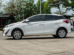 รถมือสอง TOYOTA YARIS ปี 2017 สีขาว