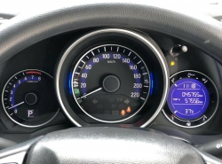 รถมือสอง HONDA JAZZ ปี 2016 สีเทา