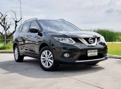 รถมือสอง NISSAN X-TRAIL ปี 2015 สีดำ