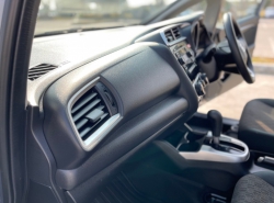 รถมือสอง HONDA JAZZ ปี 2016 สีบรอนซ์