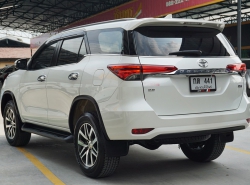 รถมือสอง TOYOTA FORTUNER ปี 2016 สีขาว