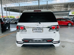 รถมือสอง TOYOTA FORTUNER ปี 2015 สีขาว