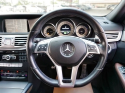 รถมือสอง MERCEDES-BENZ E-CLASS E300 ปี 2015 สีขาว