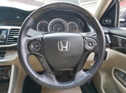 รถมือสอง HONDA ACCORD ปี 2015 สีดำ