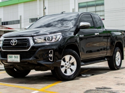 TOYOTA HILUX REVO ปี 2018