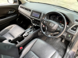 รถมือสอง HONDA HR-V ปี 2018 สีเทา