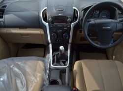 รถมือสอง ISUZU D-MAX ปี 2017 สีขาว