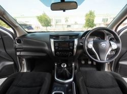 รถมือสอง NISSAN NP 300 NAVARA ปี 2015 สีเทา