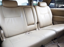 รถมือสอง TOYOTA FORTUNER ปี 2011 สีบรอนซ์