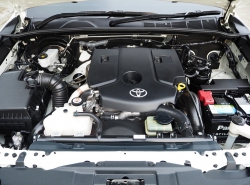 รถมือสอง TOYOTA HILUX REVO ปี 2019 สีขาว