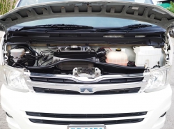 รถมือสอง TOYOTA HIACE ปี 2012 สีขาว