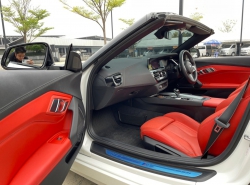 รถมือสอง BMW Z Z4 ปี 2018 สีขาว