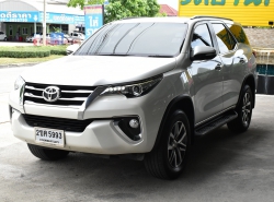 รถมือสอง TOYOTA FORTUNER ปี 2016 สีขาว