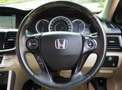 รถมือสอง HONDA ACCORD ปี 2013 สีน้ำตาล