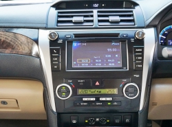 รถมือสอง TOYOTA CAMRY ปี 2012 สีดำ