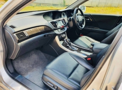 รถมือสอง HONDA ACCORD ปี 2015 สีบรอนซ์