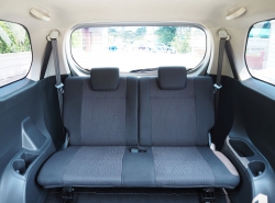 รถมือสอง TOYOTA AVANZA ปี 2012 สีบรอนซ์