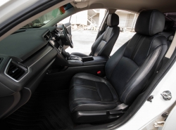 รถมือสอง HONDA CIVIC ปี 2016 สีขาว