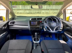 รถมือสอง HONDA JAZZ ปี 2014  สีเหลือง