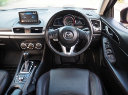 รถมือสอง MAZDA 3 ปี 2016 สีแดง