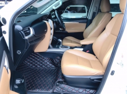 รถมือสอง TOYOTA FORTUNER ปี 2017 สีขาว