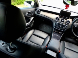 รถมือสอง MERCEDES-BENZ GLA-CLASS GLA200 ปี 2016 สีขาว