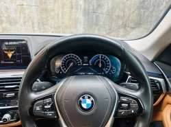 รถมือสอง BMW 5 SERIES 530I ปี 2019 สีขาว