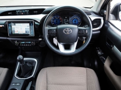 รถมือสอง TOYOTA HILUX REVO ปี 2016 สีเทา
