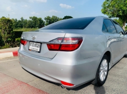รถมือสอง TOYOTA CAMRY ปี 2017 สีเทา