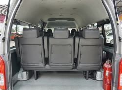 รถมือสอง TOYOTA HIACE ปี 2016 สีบรอนซ์