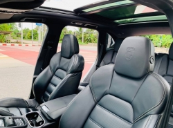 รถมือสอง PORSCHE CAYENNE ปี 2017 สีขาว