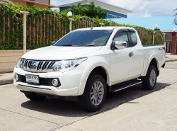 MITSUBISHI TRITON ปี 2016