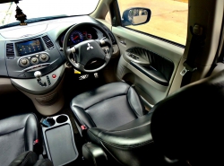 รถมือสอง MITSUBISHI SPACE WAGON ปี 2010 สีดำ