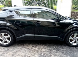 รถมือสอง TOYOTA CHR ปี 2018 สีดำ