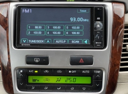 รถมือสอง TOYOTA INNOVA ปี 2014 สีเทา