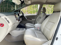 รถมือสอง TOYOTA INNOVA ปี 2013 สีขาว