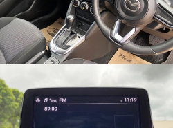 รถมือสอง MAZDA 2 ปี 2017 สีแดง