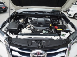 รถมือสอง TOYOTA FORTUNER ปี 2016 สีขาว