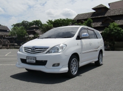 TOYOTA INNOVA ปี 2011